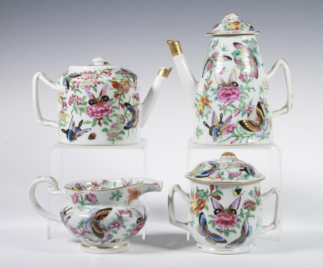 CHINESE EXPORT CHILD'S TEA SET (1 of 2)