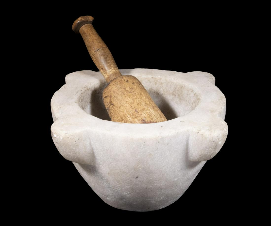 19TH C. PHARMACEUTICAL MORTAR AND PESTLE (1 of 3)