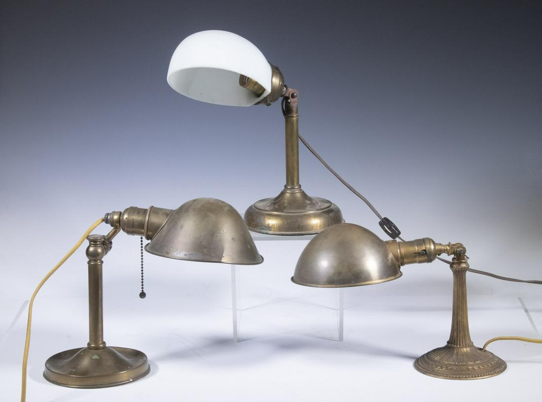 VINTAGE ELECTRIC DESK LAMPS (1 of 3)