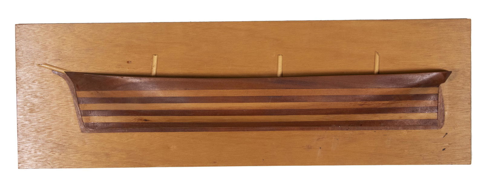 HALF HULL MODEL (1 of 2)