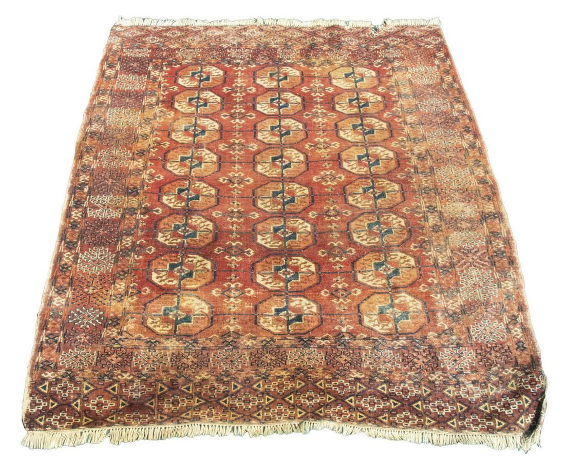 TEKKE BOKHARA RUG (4'10" X 5' 3") (1 of 5)