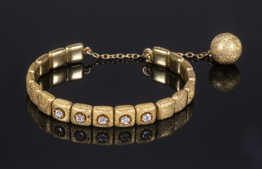 VICTORIAN 18K GOLD BRACELET (1 of 2)