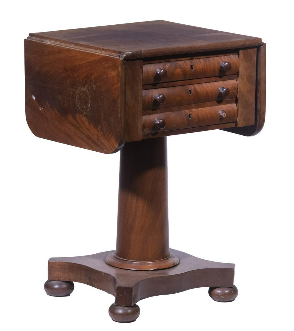 AMERICAN EMPIRE STAND (1 of 6)