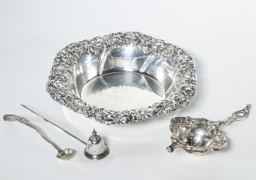 (4) SILVER TABLE ACCESSORIES: Group of (4) Pieces of Sterling Silver, incl: Circa 1900 Art Nouveau bowl by Woodside Sterling Co., Newark & NYC, 1895-1960, #2114, with repousse floral rim decoration, 1 3/4" high, 8 1/2" diam.; Art