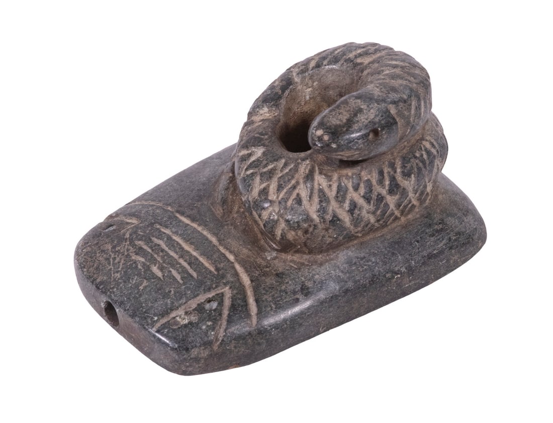 NATIVE AMERICAN EFFIGY PIPE (1 of 2)