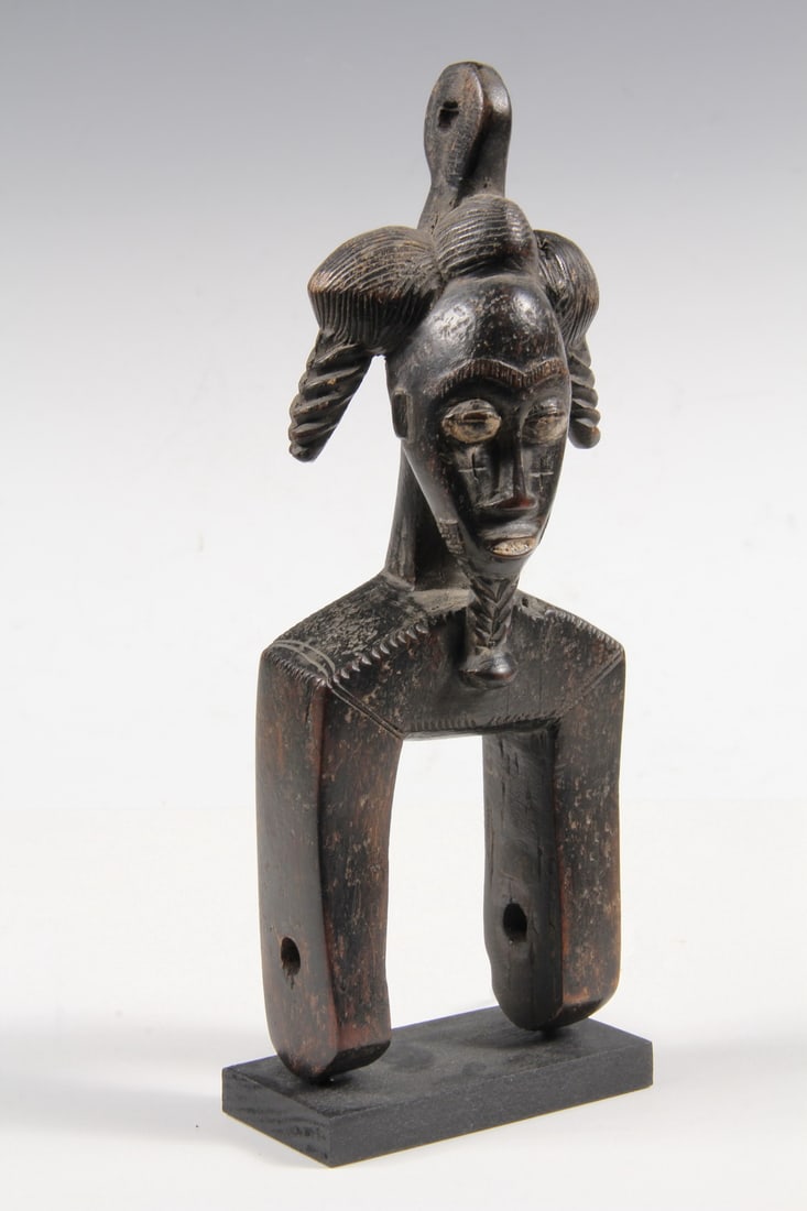 AFRICAN CARVING (1 of 2)