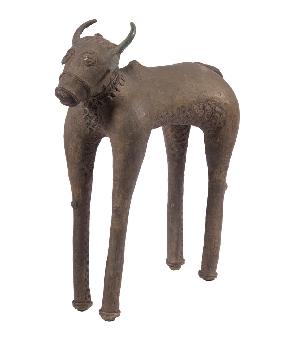 AFRICAN BRONZE COW FIGURINE (1 of 3)