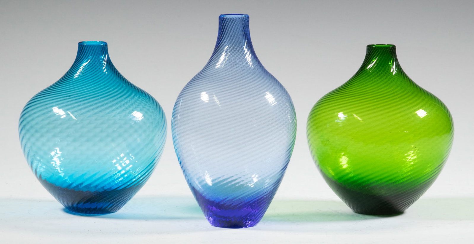 Vase Vintage Murano Par Nason Et Moretti – Verre Blanc Fumé Nacré – Pièce Italienne – Occasion