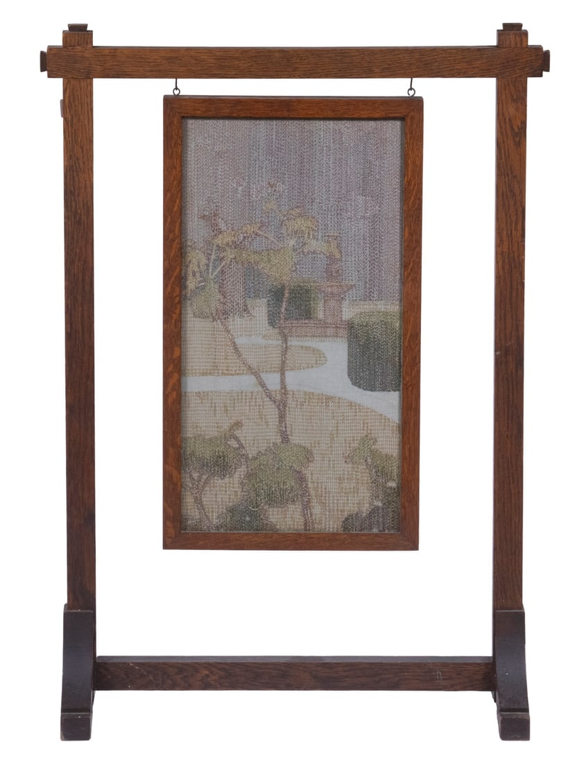 ARTS & CRAFTS OAK FIRE SCREEN: Early 20th c. Oak Screen, having a hanging framed insert, one side lined with fabric, glazed, 38 1/2" high, 27 1/2" x 10".