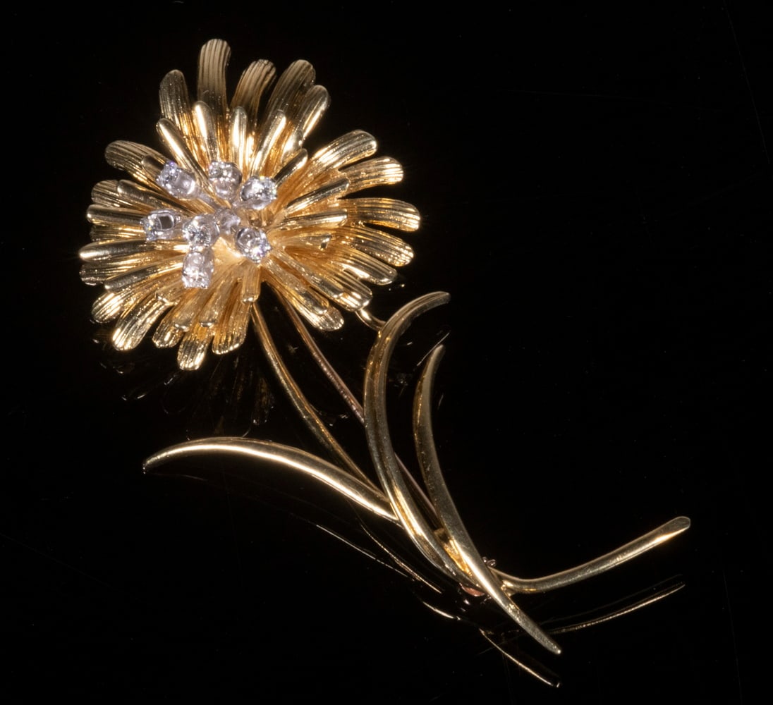 14K FLOWER FORM BROOCH (1 of 2)