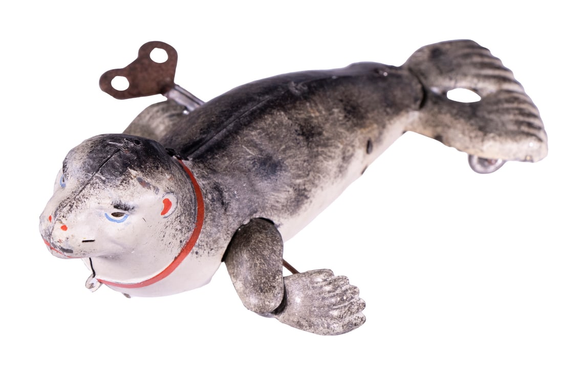LEHMANN GERMAN WIND-UP SEAL TOY (1 of 2)