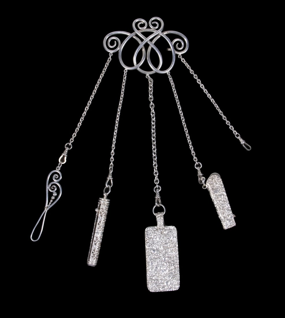 ART NOUVEAU CHATELAINE (1 of 3)