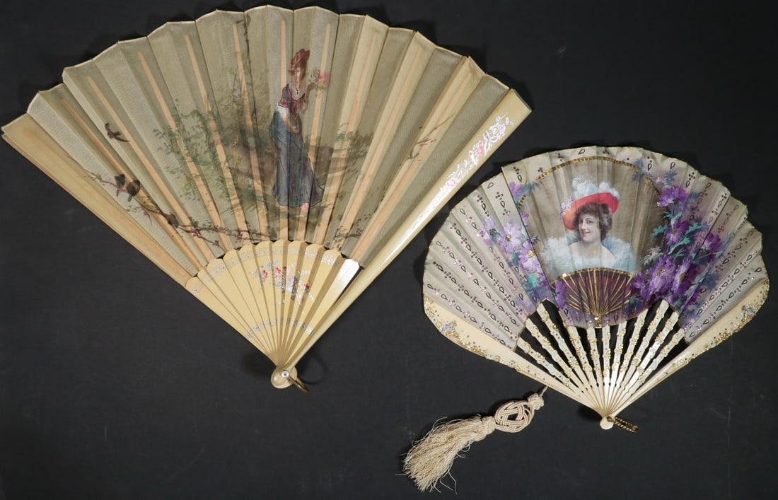 (2) LADIES HAND FANS (1 of 3)