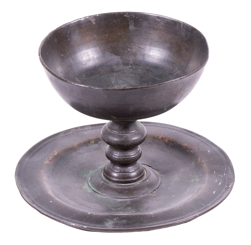 FRENCH OR GERMAN MEDIEVAL BRONZE CATHOLIC CHALICE: Single piece Ciboria (Chalice) with integral Pyx (Paten) for the wine and bread of the Eucharist, cast and spun bronze having riveted joints, the stem having three rings. 4 1/2" x 6 1/4" overall.