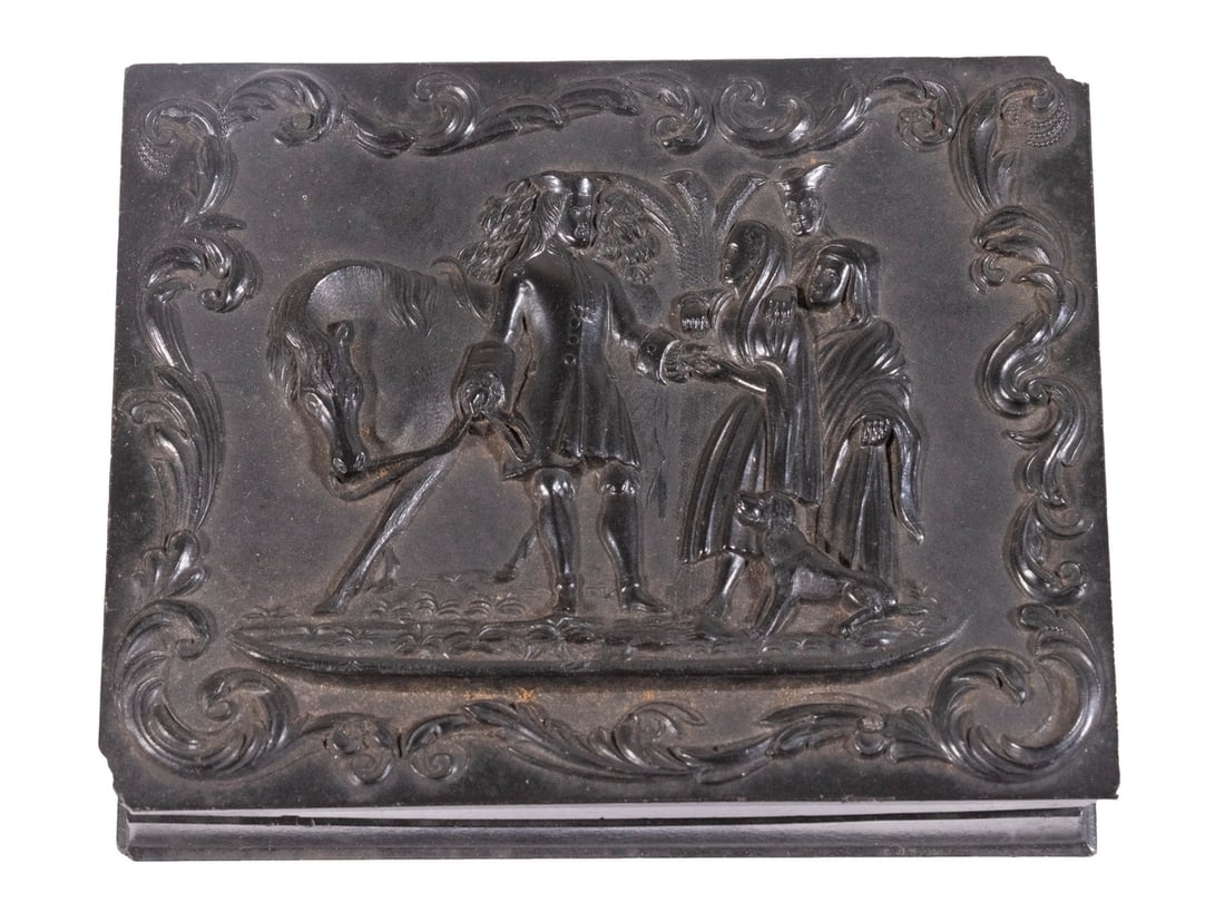 FINE QUALITY CA. 1857 DAGUERREOTYPE UNION CASE (1 of 3)