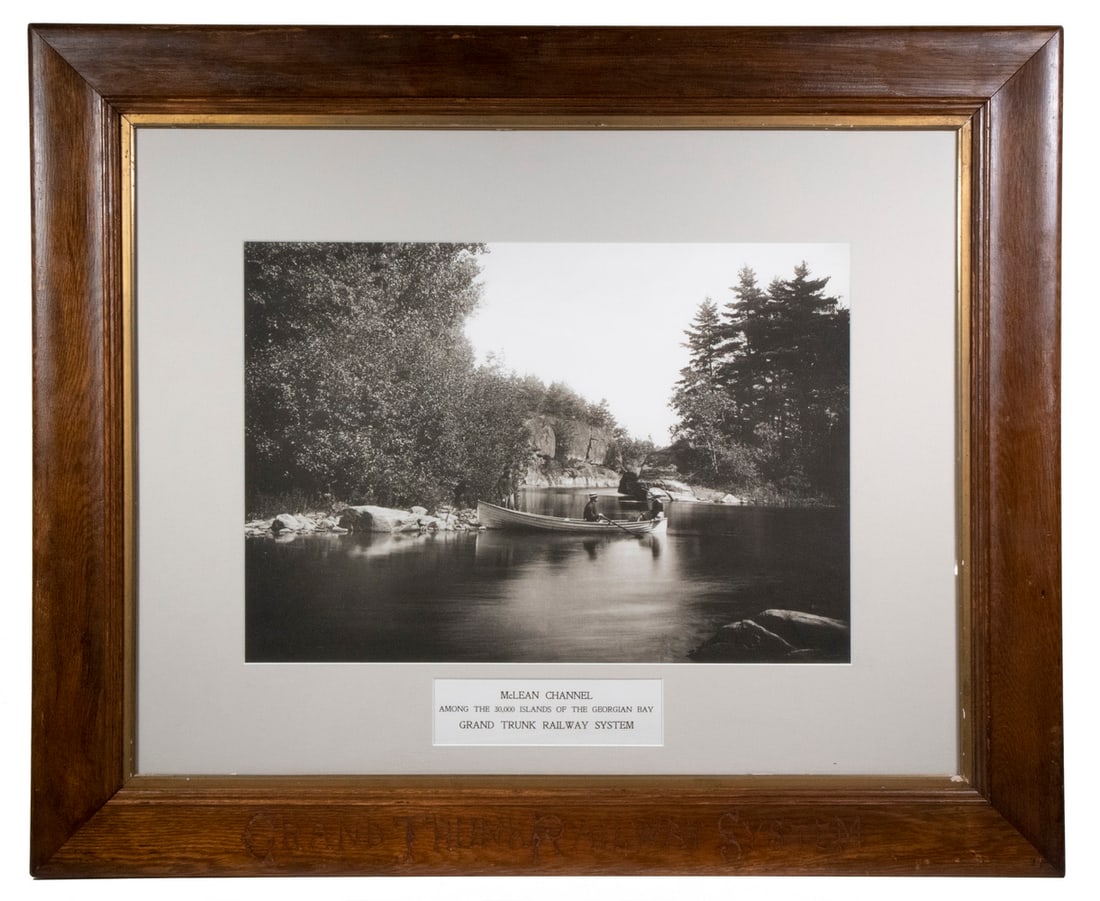 GRAND TRUNK RAILWAY SYSTEM ENGRAVED FRAME WITH LARGE FORMAT PHOTO (1 of 2)