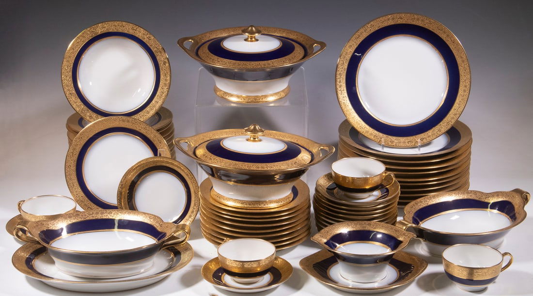 THEODORE HAVILAND LIMOGES FINE CHINA: (95) Piece Set of French 22K Gold Encrusted Dinnerware with cobalt band, by Theodore Haviland, retailed by Wright, Tyndale & Van Roden, Inc. (Philadelphia), incl: (10) Dinner plates, 9 3/4" diam.; (11