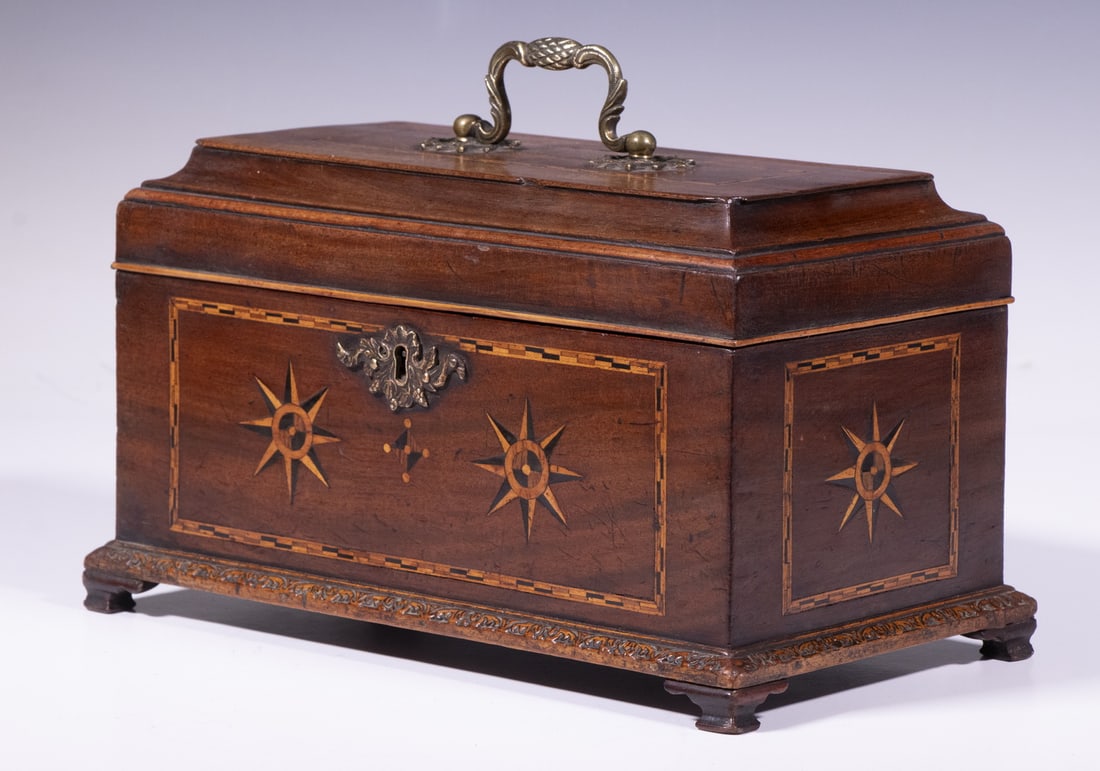 CHIPPENDALE TRIPLE COMPARTMENT TEA CADDY (1 of 10)