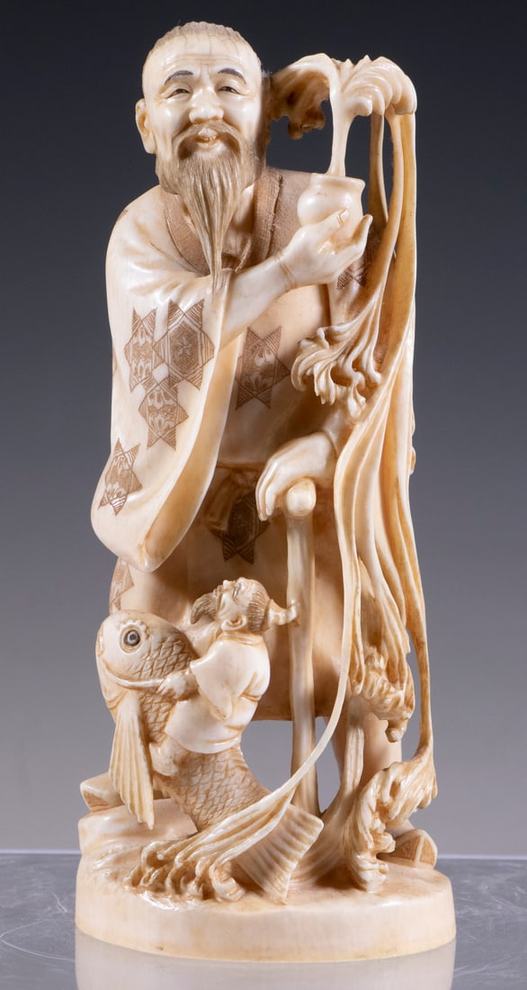 19TH C. CHINESE IVORY FIGURE (1 of 5)