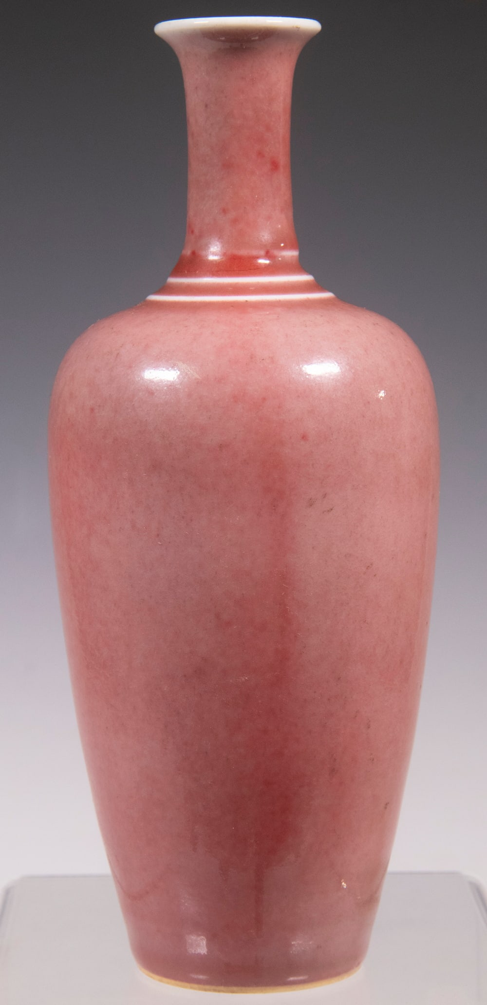 CHINESE PORCELAIN THREE-STRING VASE (1 of 3)