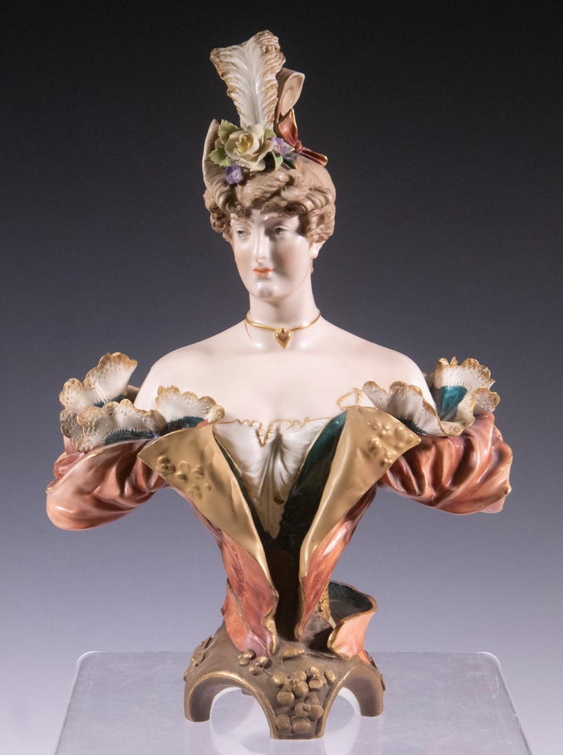 ERNST WAHLISS ART NOUVEAU PORCELAIN BUST (1 of 3)