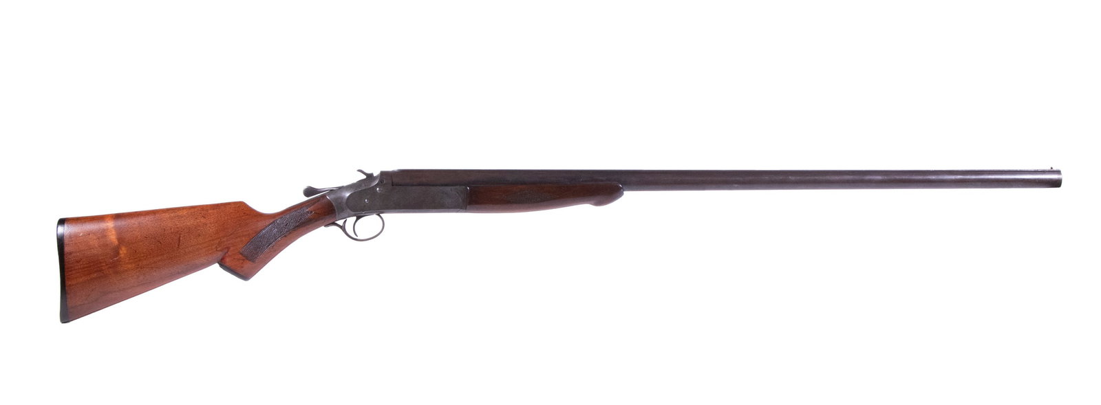 IVER JOHNSON MATTED RIB SHOTGUN, 12 GA: A single-barrel break-action shotgun made by Iver Johnson. The gun features a blued barrel with case-colored frame mounted to a smooth walnut buttstock and checkered foregrip. The barrel features a fu