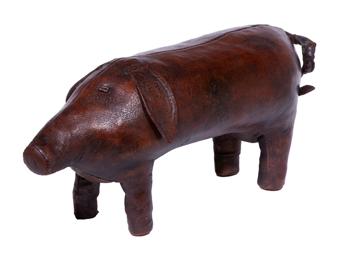 OMERSA LEATHER PIG FOOTSTOOL (1 of 4)