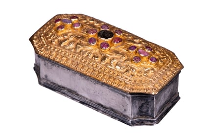 INDONESIAN SILVER BOX WITH JEWELED GOLD LID