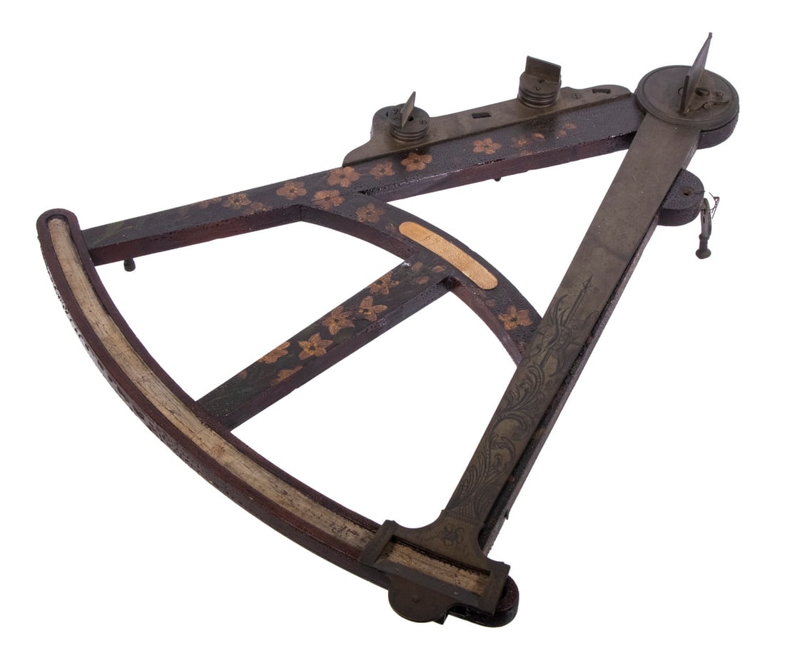18TH C. BRASS MOUNTED WOODEN OCTANT (1 of 3)