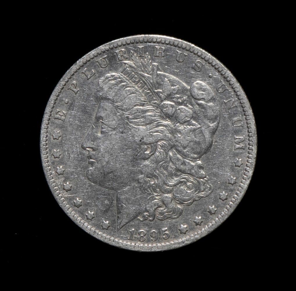 1895-O MORGAN DOLLAR (1 of 2)