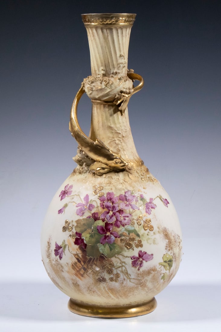 AMPHORA TURN TEPLITZ BOHEMIA ART POTTERY VASE (1 of 4)