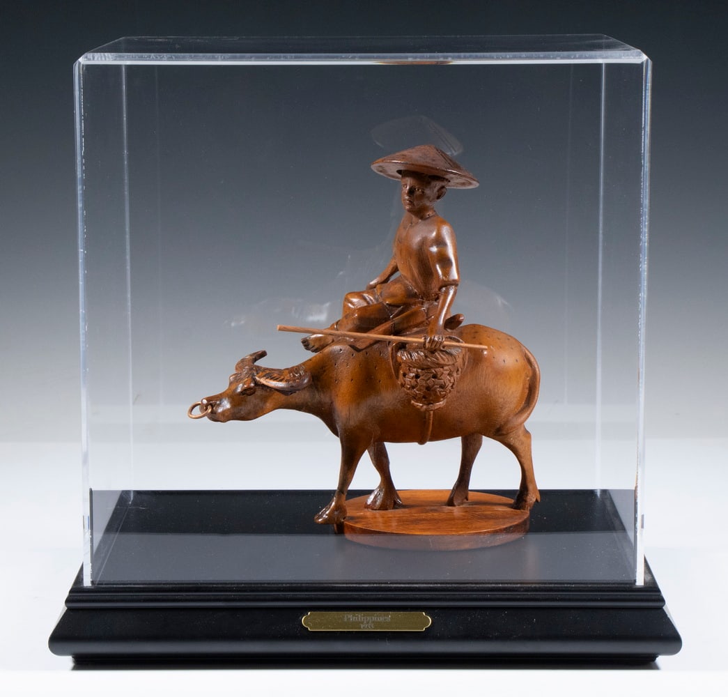 1930'S PHILIPPINES WOOD CARVING, CASED. (1 of 5)