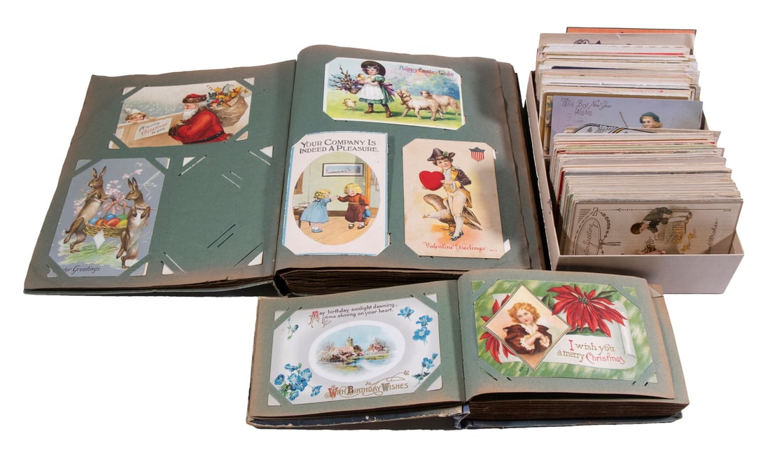 (465) CA 1900-1920 HOLIDAY POSTCARDS, LOOSE & IN (2) ALBUMS, UNGLUED (1 of 3)