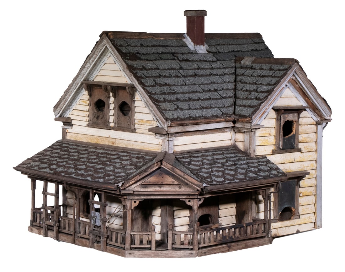 LARGE FOLK ART ILLUMINATED BIRDHOUSE (1 of 4)