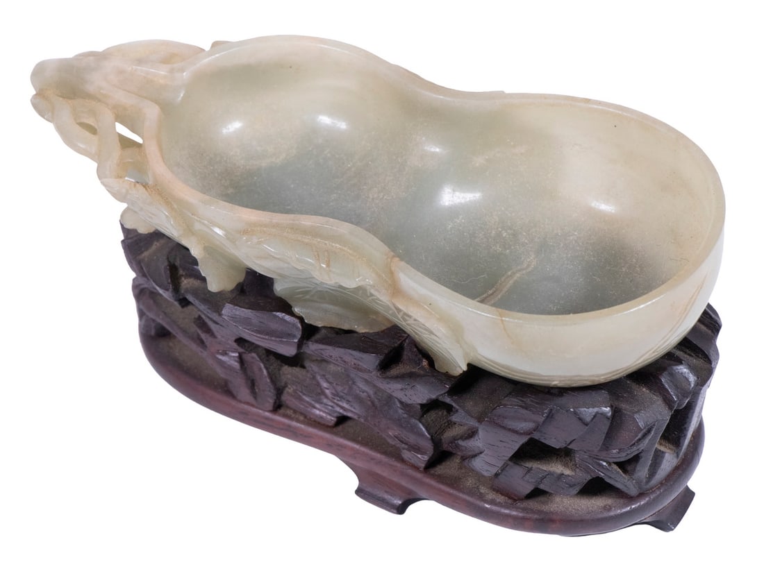 19TH C. CHINESE HARDSTONE GOURD FORM BRUSH WASHER (1 of 3)