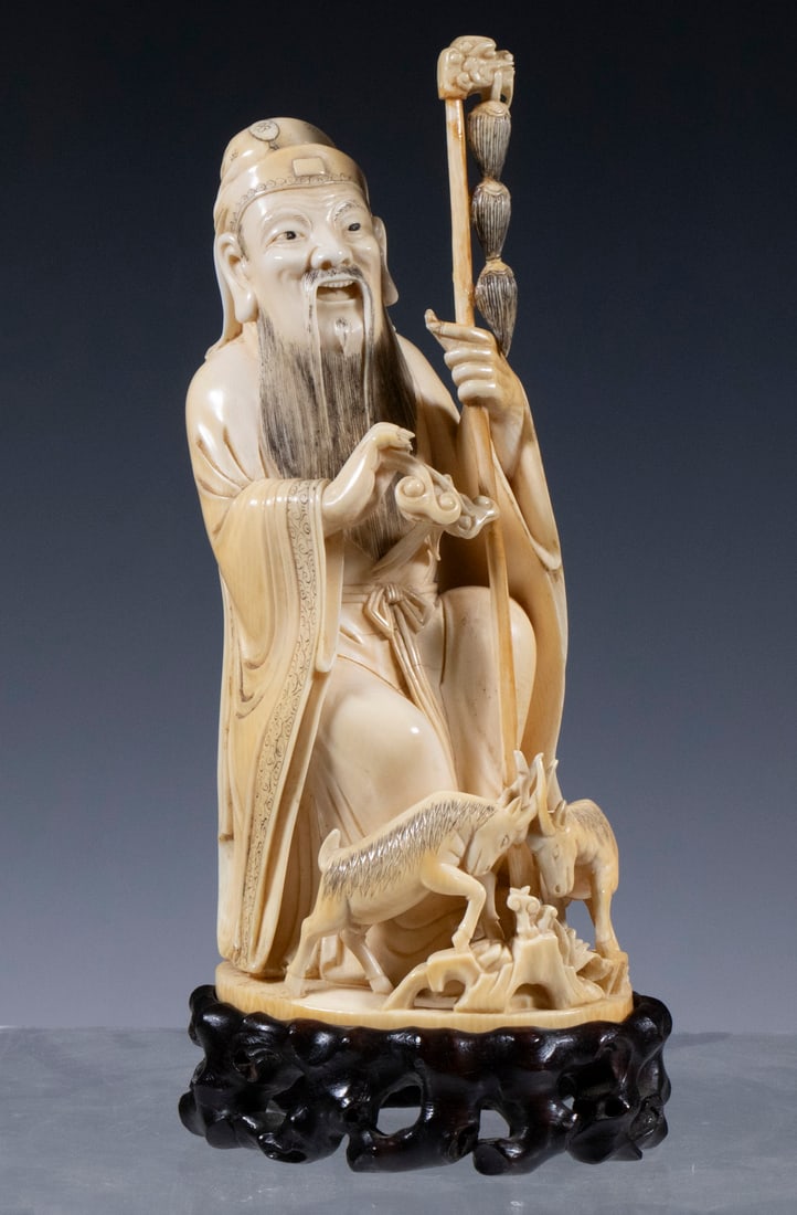 19TH C. CHINESE IVORY FIGURE (1 of 6)