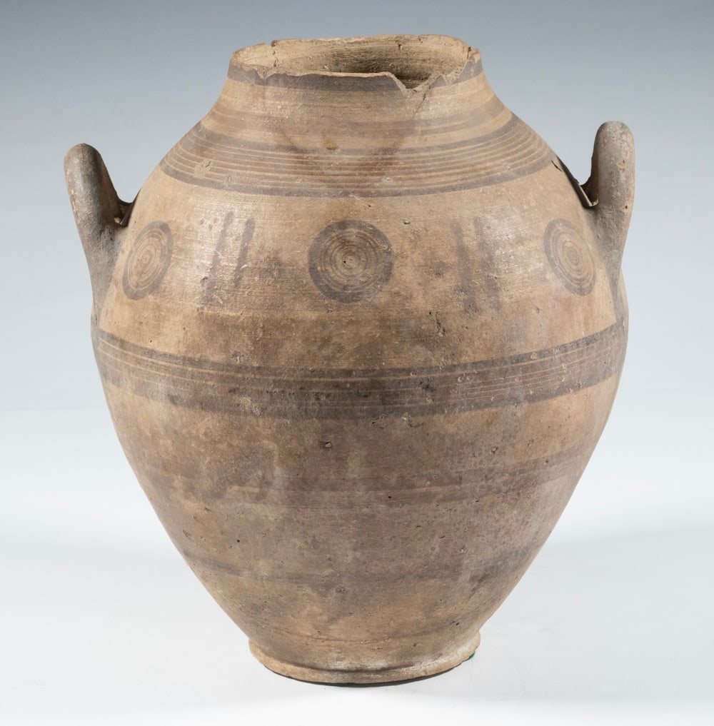 VERY RARE EARLY GREEK VASE (1 of 4)