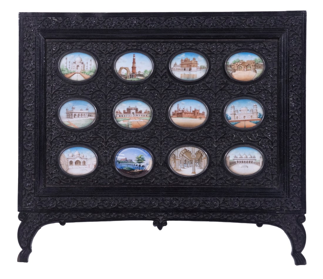 INDIAN EBONY PLAQUE WITH OVAL PAINTINGS (1 of 3)