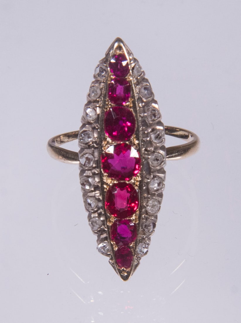 ANTIQUE LADIES RUBY & DIAMOND RING (1 of 1)