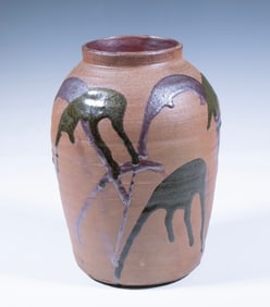POTTERY VASE BY TAMURA KOMICHI (JAPAN 1915-1987)