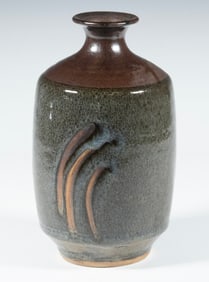JAPANESE MASHIKO POTTERY JAR WITH FINGER WIPE DECORATION