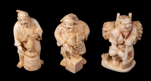 (3) 20TH C. JAPANESE NETSUKE