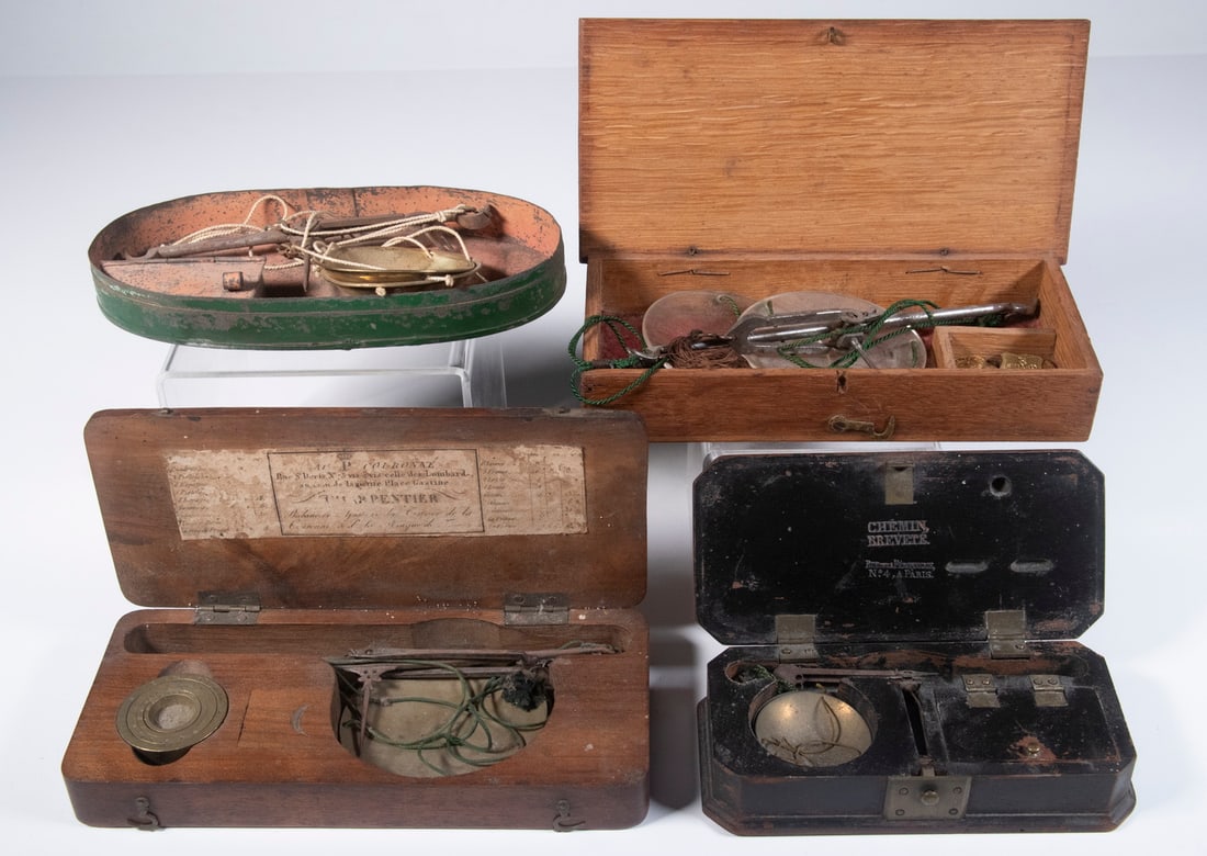 (4) EARLY PORTABLE GOLD COIN SCALES (1 of 3)