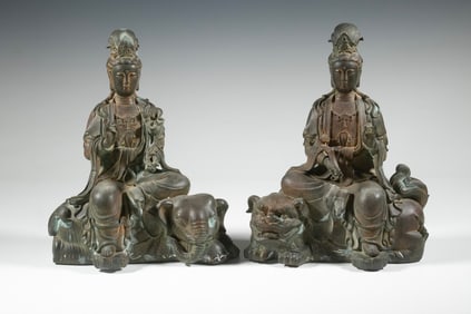 PAIR OF CHINESE QING BODHISATTVA IN BRONZE
