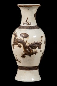 CHINESE CRACKLE GLAZE DRAGON VASE