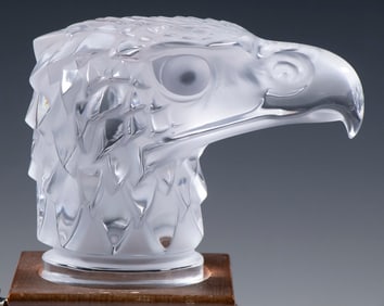 LALIQUE CRYSTAL EAGLE HOOD ORNAMENT