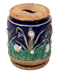 GEORGE JONES & SONS MAJOLICA GARDEN SEAT