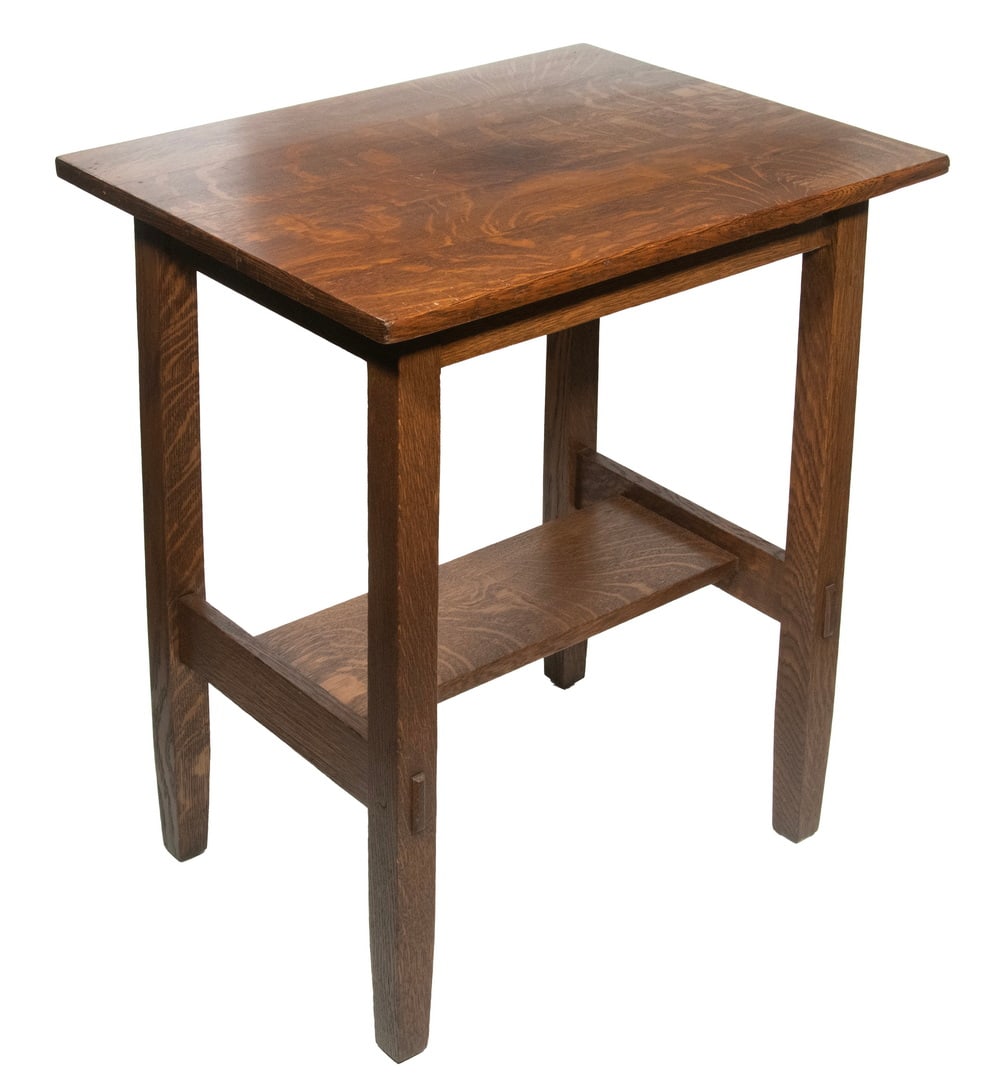STICKLEY / QUAINT FURNITURE MISSION OAK LAMP TABLE: Circa 1910 Arts & Crafts Rectangular Table, in quartersawn oak, by Quaint Furniture/Stickley Brothers Co. (Grand Rapids, MI), with lower shelf, set on square legs, with Quaint Furniture/Stickley Broth