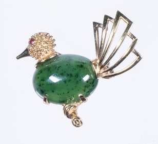 14K GOLD AND GREEN JADE BIRD BROOCH