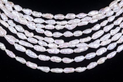 14K GOLD, FRESHWATER PEARL AND DIAMOND NECKLACE